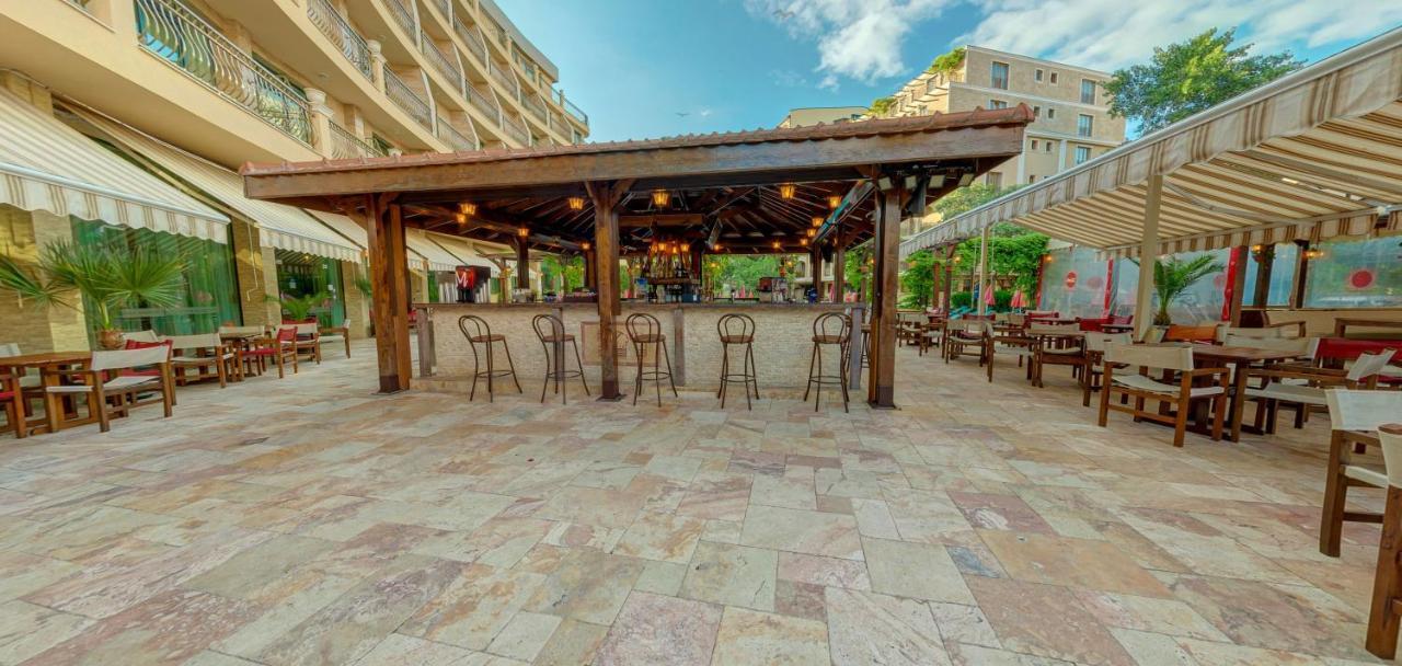Mena Palace Hotel Sunny Beach Exterior foto