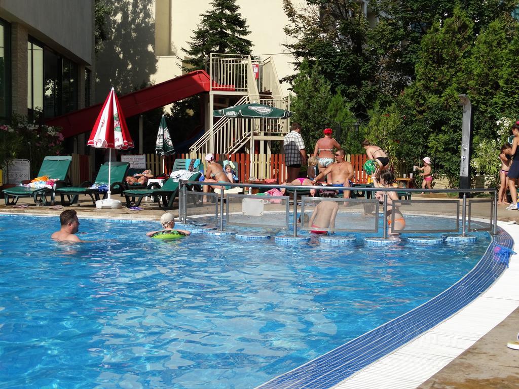 Mena Palace Hotel Sunny Beach Exterior foto